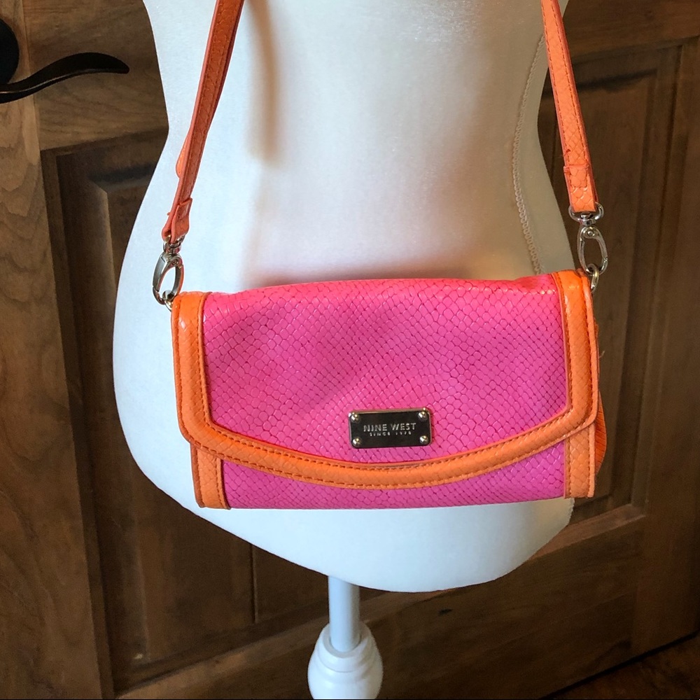 Crossbody Nine West purse